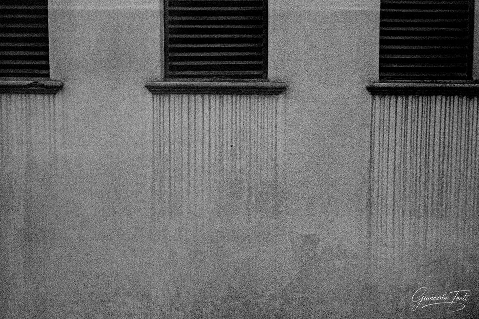 La casa dalle finestre che piangono | Giancarlo Tonti