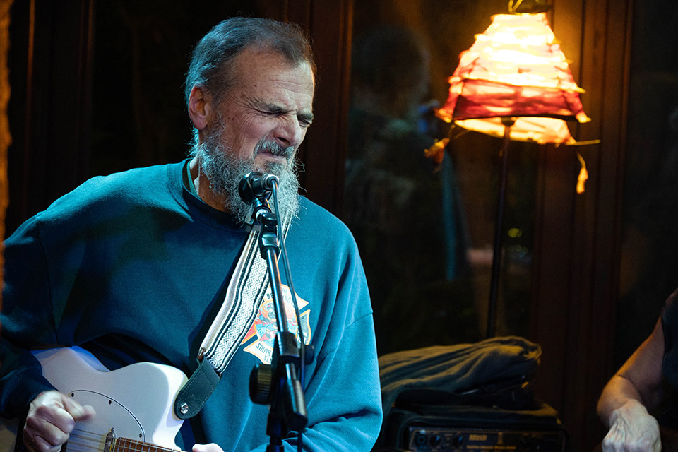 Max Benassi & Rita Girelli - Busking the blues