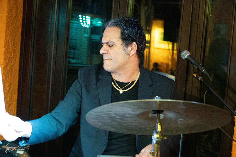 Chicco Capiozzo - Funk for your mind